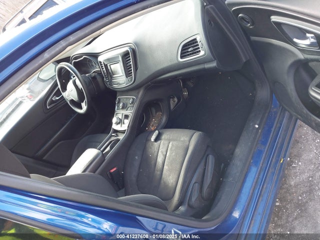 Chrysler 200 Limited 2015 1C3CCCAB9FN718488 Image 5
