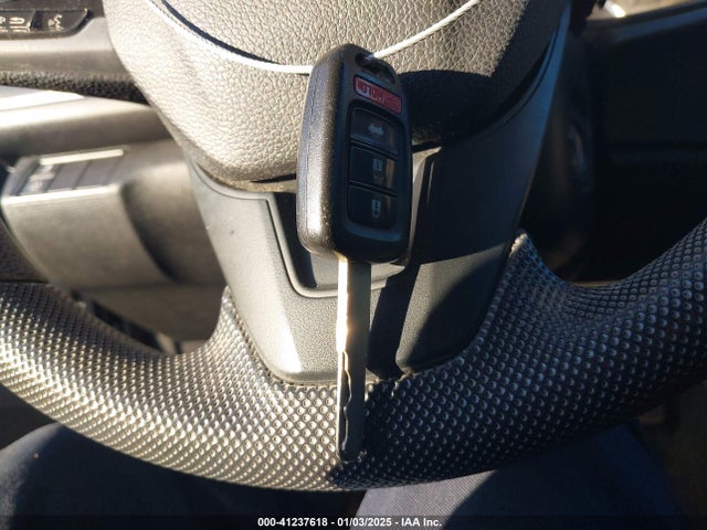 Honda Civic Lx 2018 2HGFC2F55JH546825 Image 11