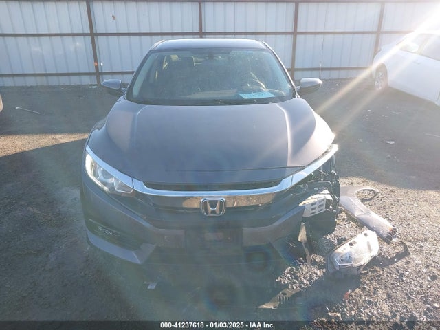 Honda Civic Lx 2018 2HGFC2F55JH546825 Image 13