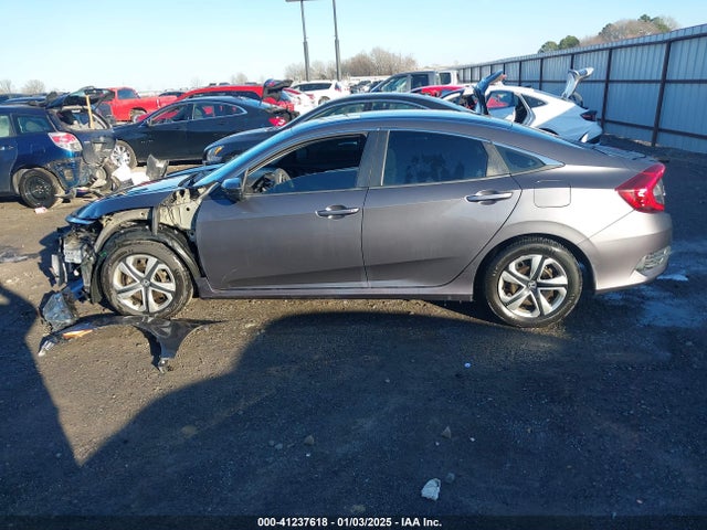 Honda Civic Lx 2018 2HGFC2F55JH546825 Image 15