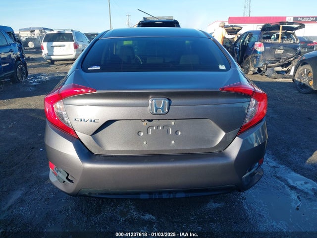 Honda Civic Lx 2018 2HGFC2F55JH546825 Image 17