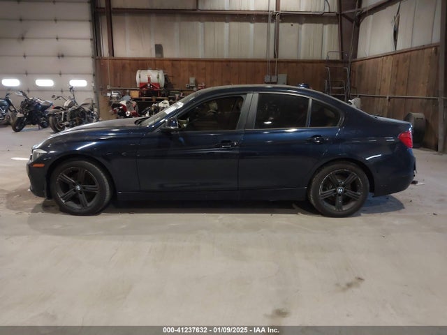 BMW 320i Xdrive 2015 WBA3C3G52FNS72842 Image 15