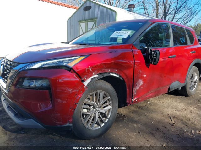 5N1BT3AB6PC908636 Nissan Rogue S Intelligent Awd