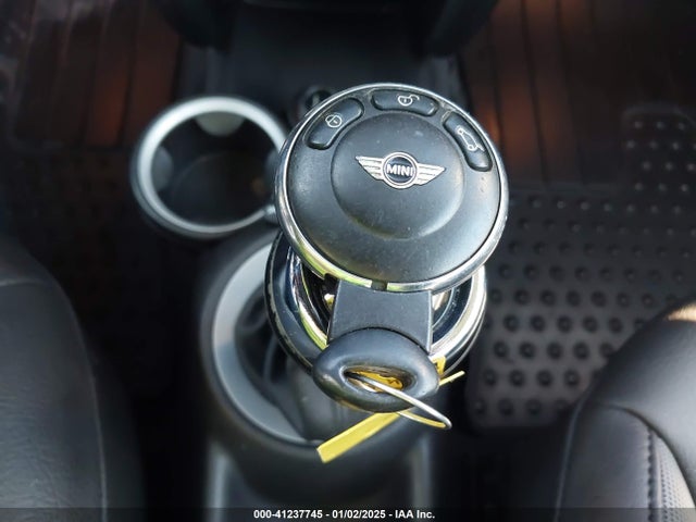 2009 MINI COOPER S WMWMF73509TT97802 Photo 10