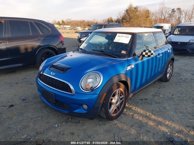 2009 MINI COOPER S WMWMF73509TT97802 Photo 5