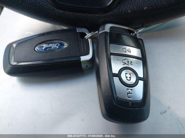 3FA6P0HD3HR167760 Ford FUSION SE