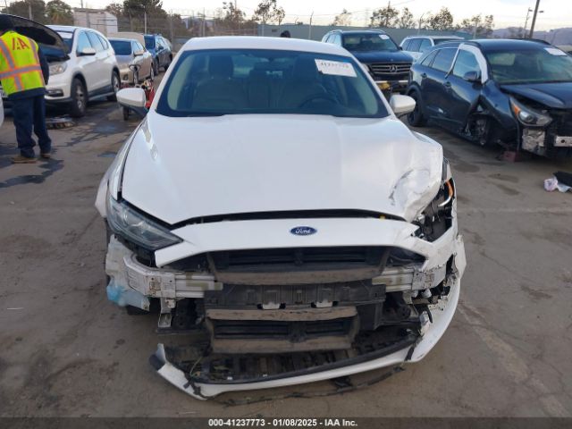 3FA6P0HD3HR167760 Ford FUSION SE