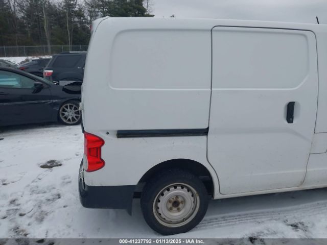 3N6CM0KN5HK700320 Nissan Nv200 S