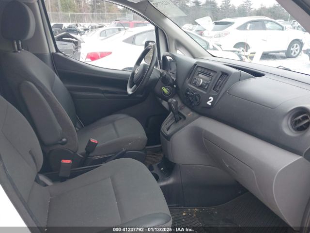 3N6CM0KN5HK700320 Nissan Nv200 S