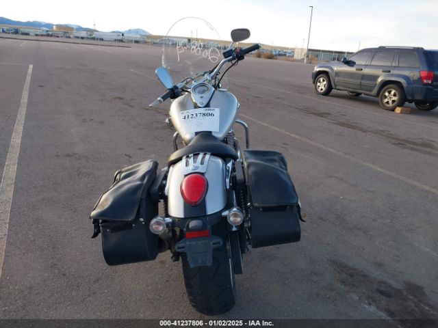 2010 TRIUMPH MOTORCYCLE THUNDERBIRD SMTB00TL0AJ431482 Photo 5