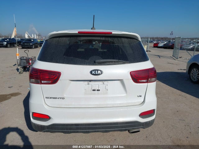 5XYPG4A51KG583428 KIA Sorento 3.3l Lx