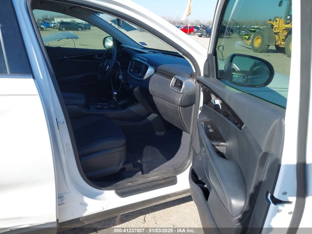 5XYPG4A51KG583428 KIA Sorento 3.3l Lx