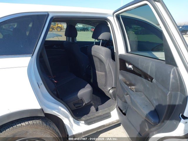 5XYPG4A51KG583428 KIA Sorento 3.3l Lx