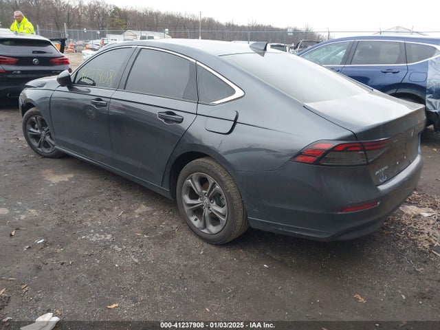 Honda ACCORD EX 2024 1HGCY1F32RA088930 Image 3