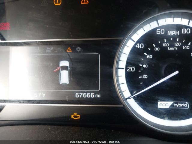KNDCB3LC0K5353052 KIA NIRO LX