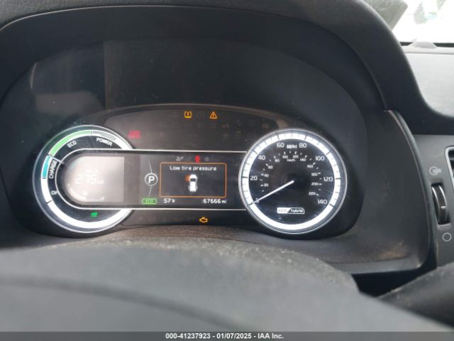 KNDCB3LC0K5353052 KIA NIRO LX