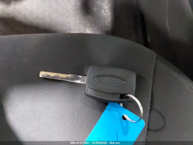 3FADP4BJ8FM195836 Ford FIESTA SE