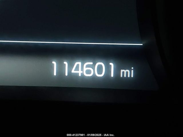 KNALC4J1XH5064254 KIA Cadenza Technology