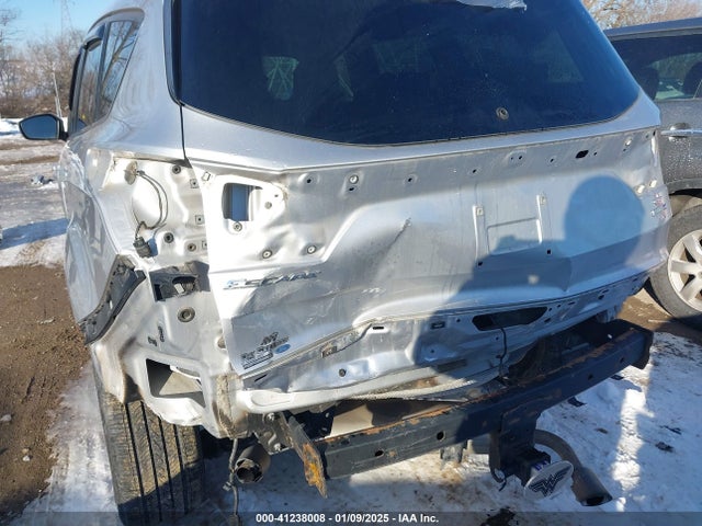 Ford ESCAPE SE 2017 1FMCU9G99HUB77124 Image 6