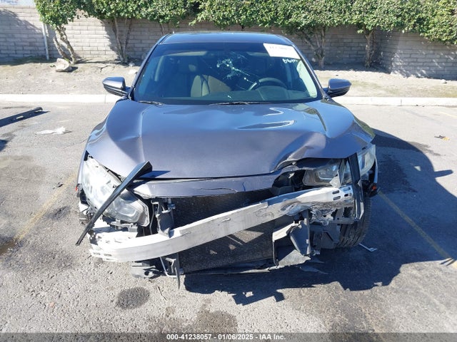Honda Civic Lx 2018 2HGFC2F59JH578242 Image 13