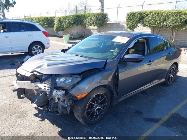Honda Civic Lx 2018 2HGFC2F59JH578242 Image 2