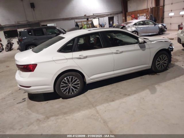 3VWC57BUXMM044661 Volkswagen Jetta 1.4t R-line/1.4t S/1.4t Se
