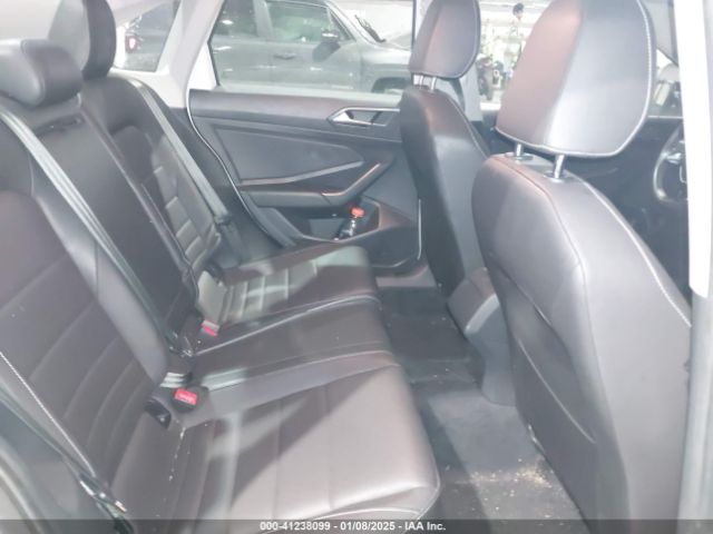 3VWC57BUXMM044661 Volkswagen Jetta 1.4t R-line/1.4t S/1.4t Se