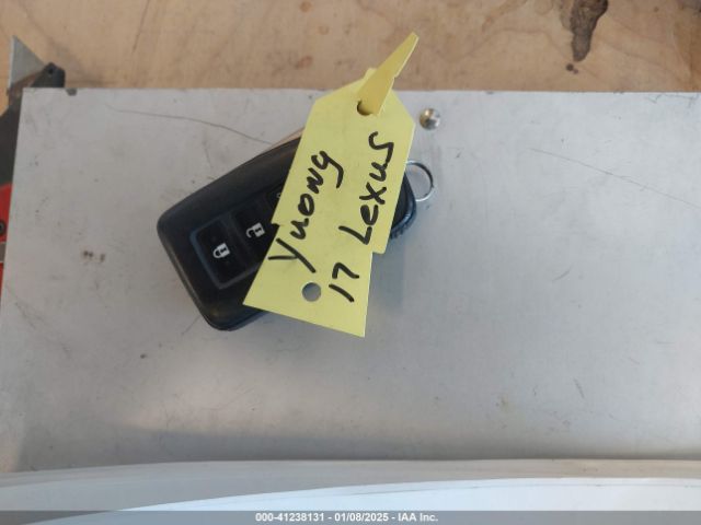 2017 LEXUS IS 200T JTHBA1D21H5048059 Photo 10
