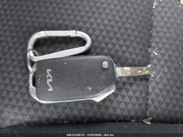 KNDJ23AU7N7828420 KIA SOUL LX