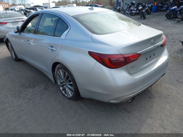 JN1EV7AR7JM433549 Infiniti Q50 3.0t Luxe