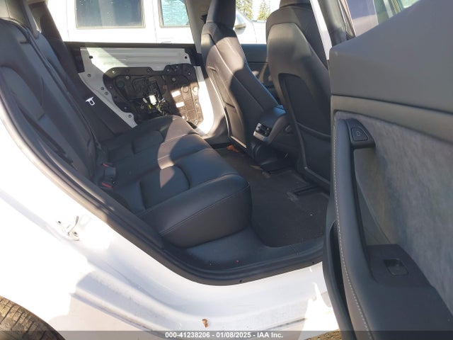 2023 TESLA MODEL 3 5YJ3E1EA5PF575714 Photo 7