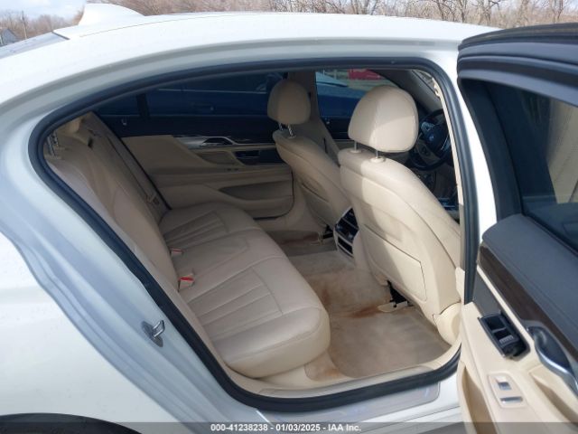 2018 BMW 740I WBA7E2C50JG742505 Photo 7