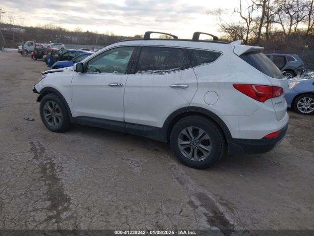 5XYZUDLB7GG305872 Hyundai Santa Fe Sport 2.4l
