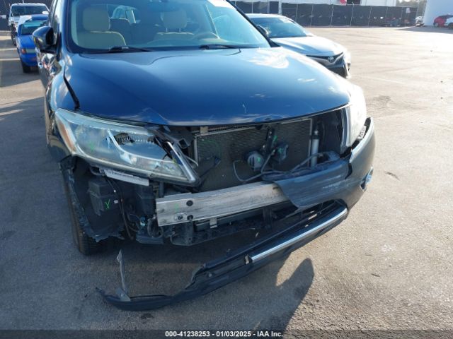 5N1AR2MN4FC625631 Nissan Pathfinder Platinum/s/sl/sv