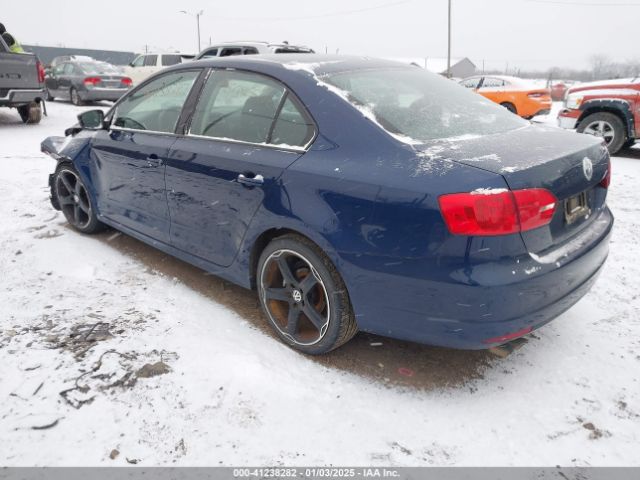 3VW2K7AJXEM335027 Volkswagen Jetta 2.0l S