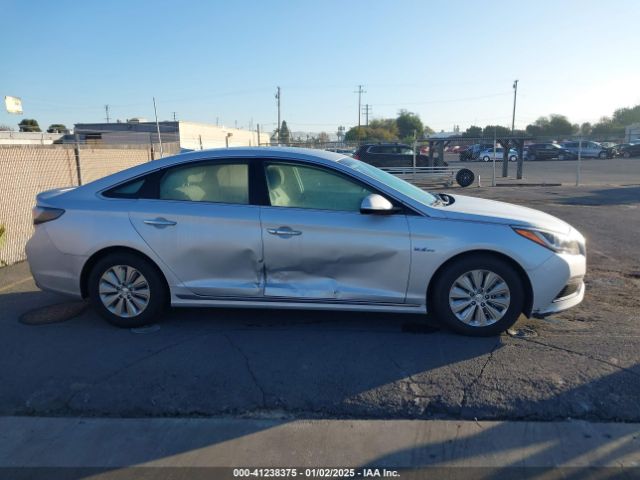 KMHE24L10GA040378 Hyundai Sonata Hybrid Se