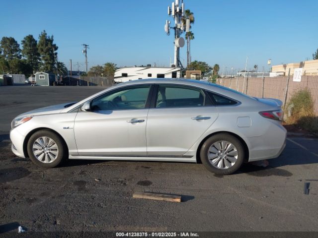 KMHE24L10GA040378 Hyundai Sonata Hybrid Se