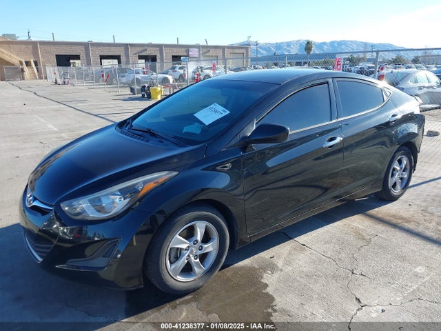 Hyundai ELANTRA SE 2015 5NPDH4AE3FH624298 Image 2