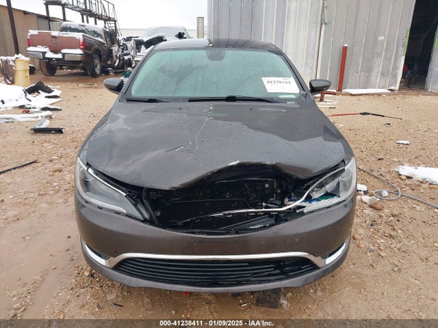 1C3CCCAB4GN126398 Chrysler 200 Limited