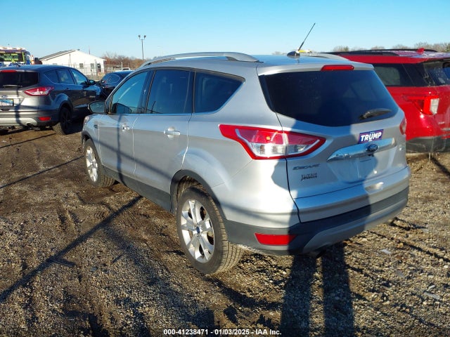 1FMCU0JX8GUA51855 Ford Escape Titanium