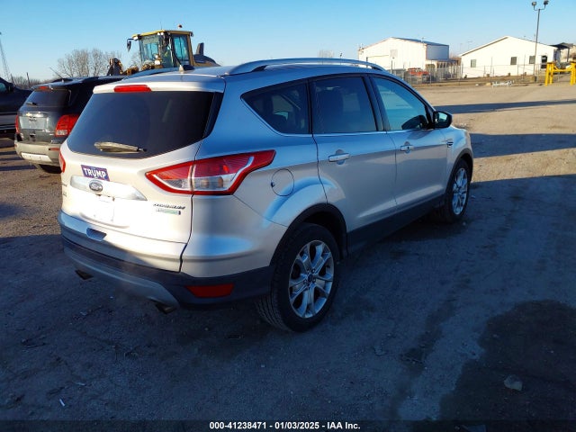 1FMCU0JX8GUA51855 Ford Escape Titanium