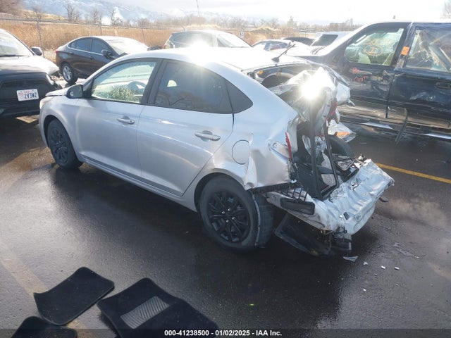 Hyundai ACCENT SE 2019 3KPC24A34KE067797 Image 3