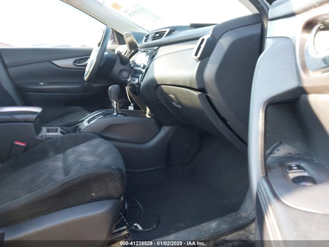 5N1AT2MT6EC812738 Nissan ROGUE SV