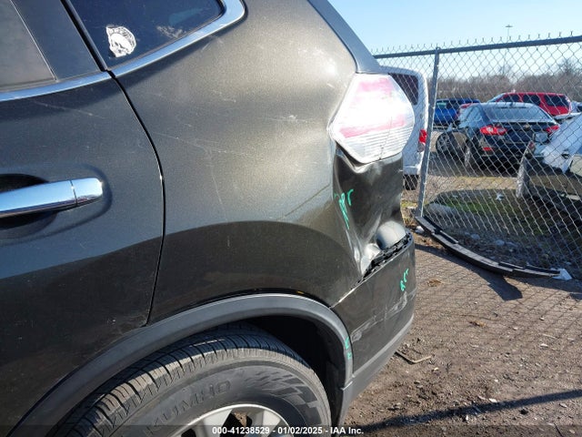 5N1AT2MT6EC812738 Nissan ROGUE SV