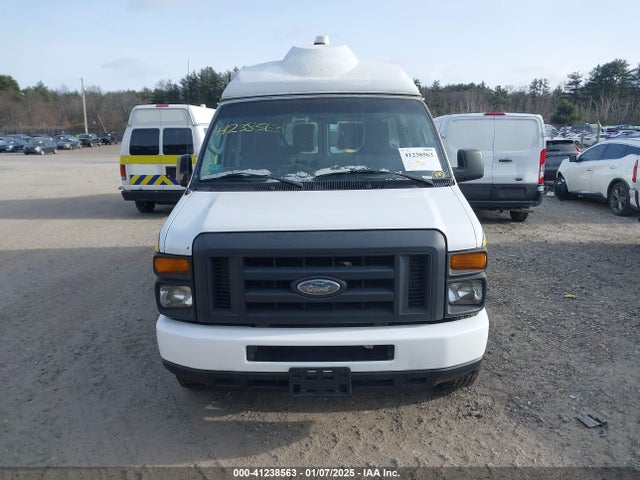 Ford E-250 Commercial 2014 1FTNE2EW5EDA26125 Image 12