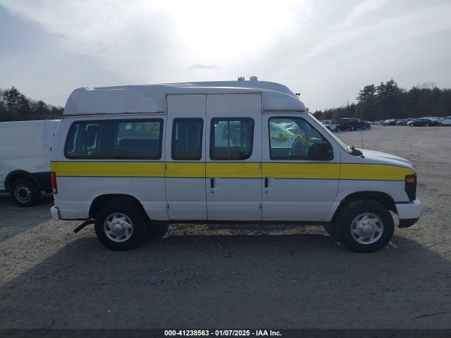 Ford E-250 Commercial 2014 1FTNE2EW5EDA26125 Image 13
