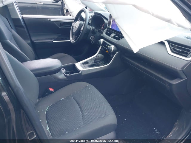 Toyota RAV4 LE 2023 2T3F1RFV4PC355730 Image 5