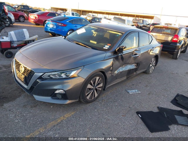 1N4BL4DV0KC111037 Nissan Altima 2.5 Sv