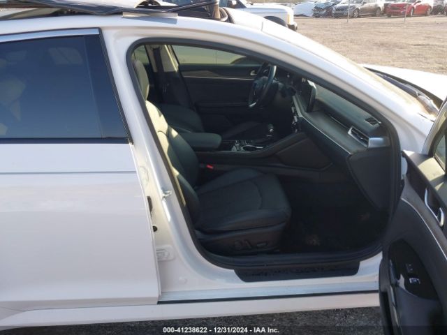 5XXG34J28RG239112 KIA K5 EX