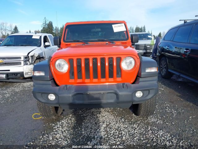 1C4HJXDGXJW172339 Jeep Wrangler Unlimited Sport 4x4